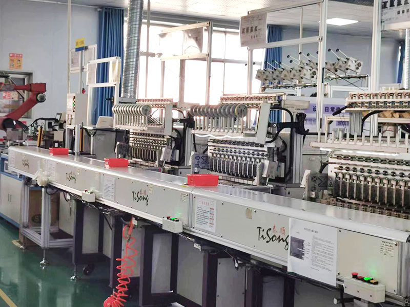 12-Spindle Automatic Winding Machine (Inline) 12-Spindle Automatic Winding Machine (Inline)